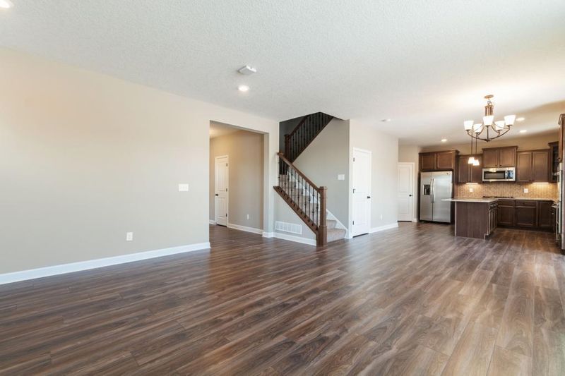 5470 Raspberry Ct NE, Otsego, MN 55330