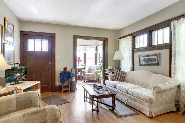 1661 Ross Ave, Saint Paul, MN 55106
