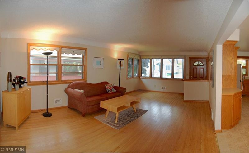 2414 California St NE, Minneapolis, MN 55418