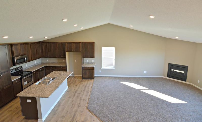 19062 Ivanhoe Dr NW, Elk River, MN 55330