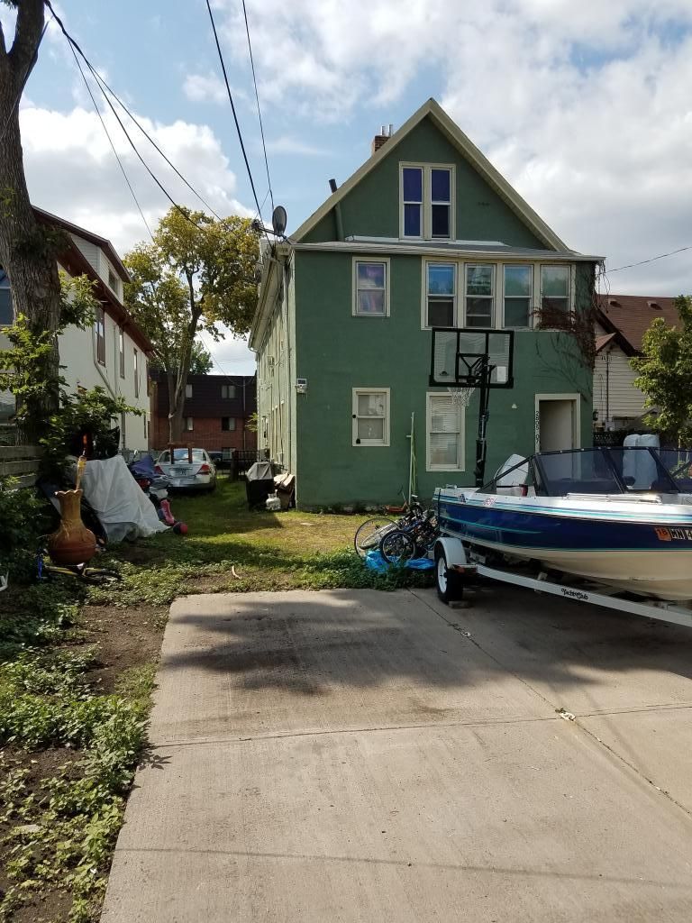2805 Grand Ave S, Minneapolis, MN 55408
