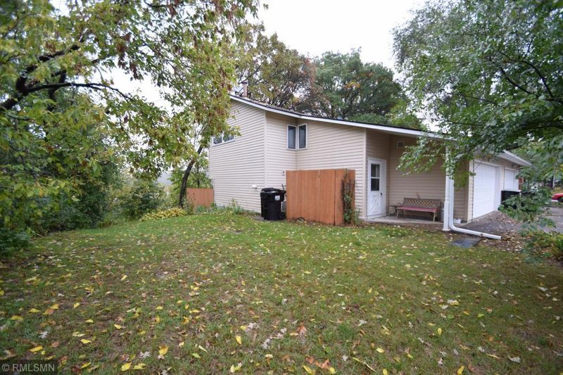 12472 Redwood St NW, Coon Rapids, MN 55448