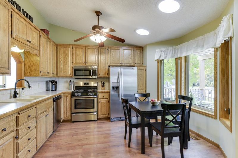 11222 Virginia Ave N, Champlin, MN 55316