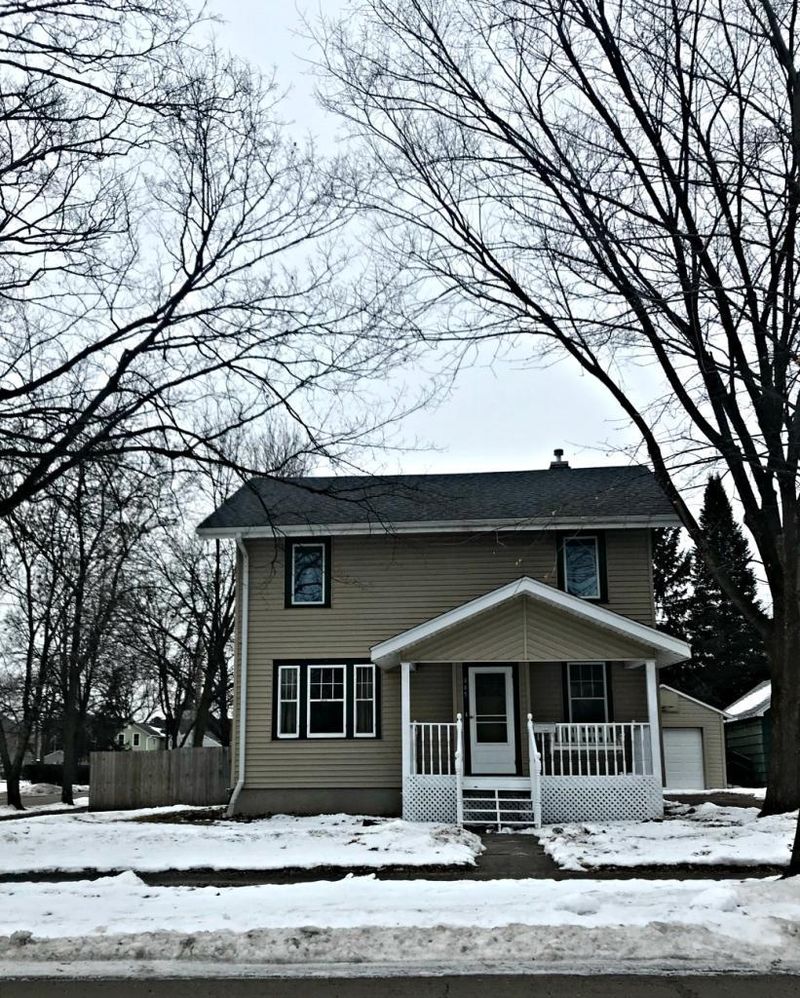 445 E Academy St, Owatonna, MN 55060