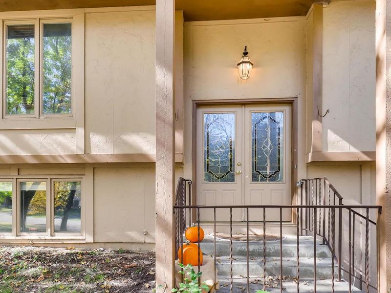13015 Flagstaff Ave, Apple Valley, MN 55124