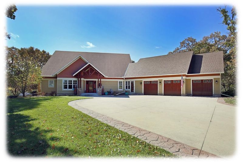 14357 98th St, Becker, MN 55308