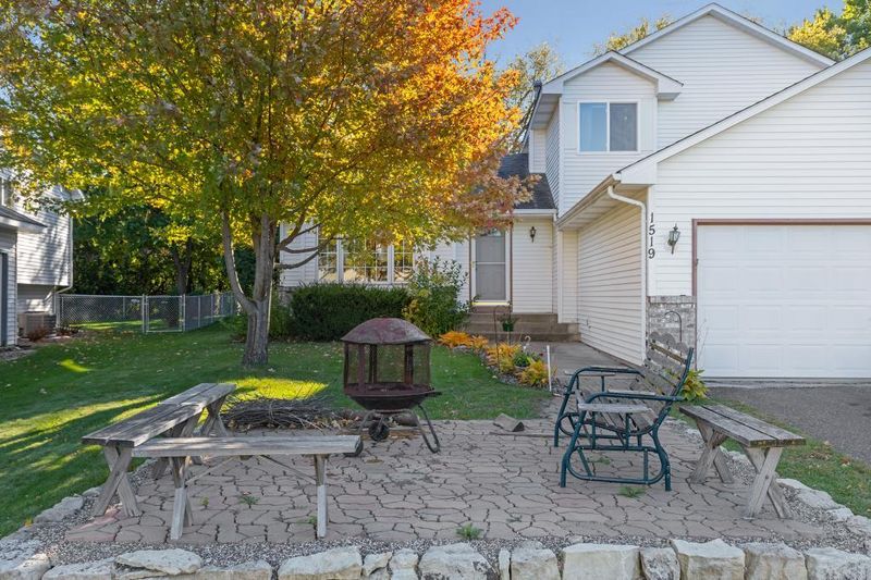 1519 Driving Park Rd, Stillwater, MN 55082