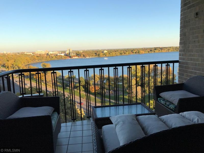 2950 Dean Pw #1403, Minneapolis, MN 55416
