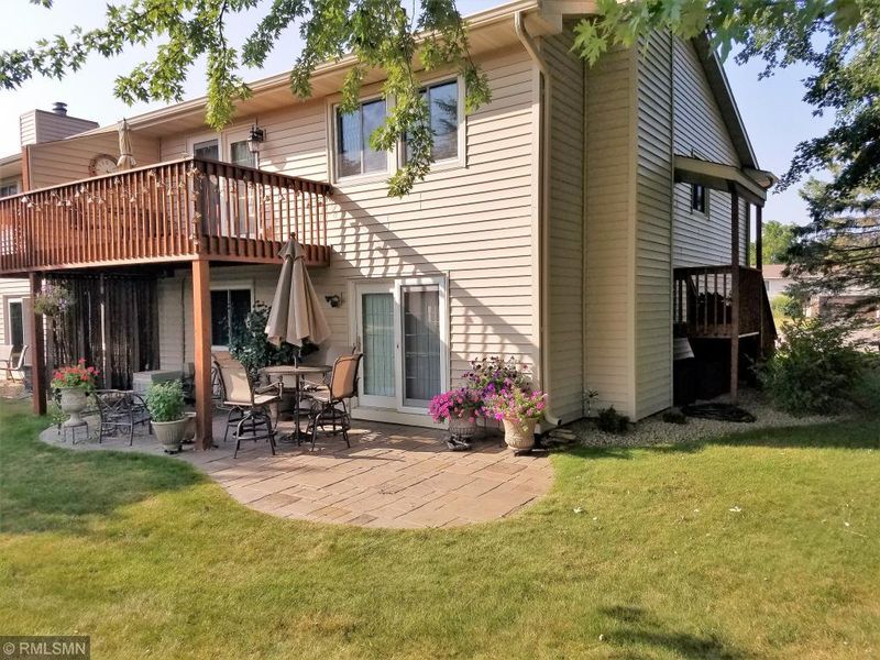 4591 Horizon Cir, Eagan, MN 55123