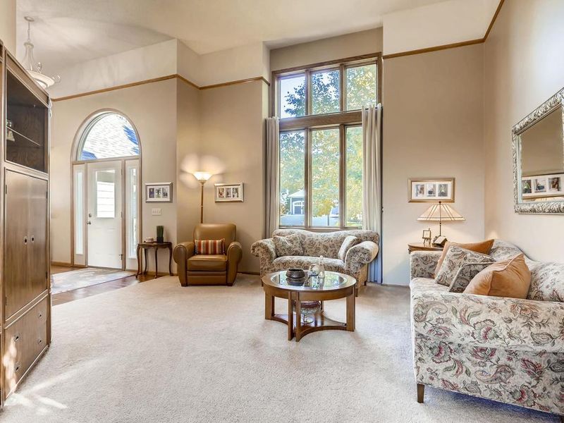 1214 Thorene Pl, Stillwater, MN 55082