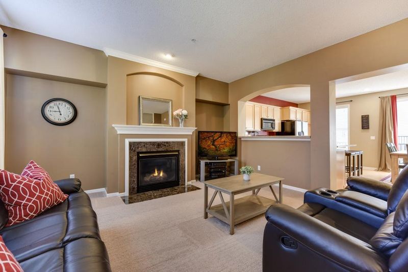 8309 Labont Way, Eden Prairie, MN 55344