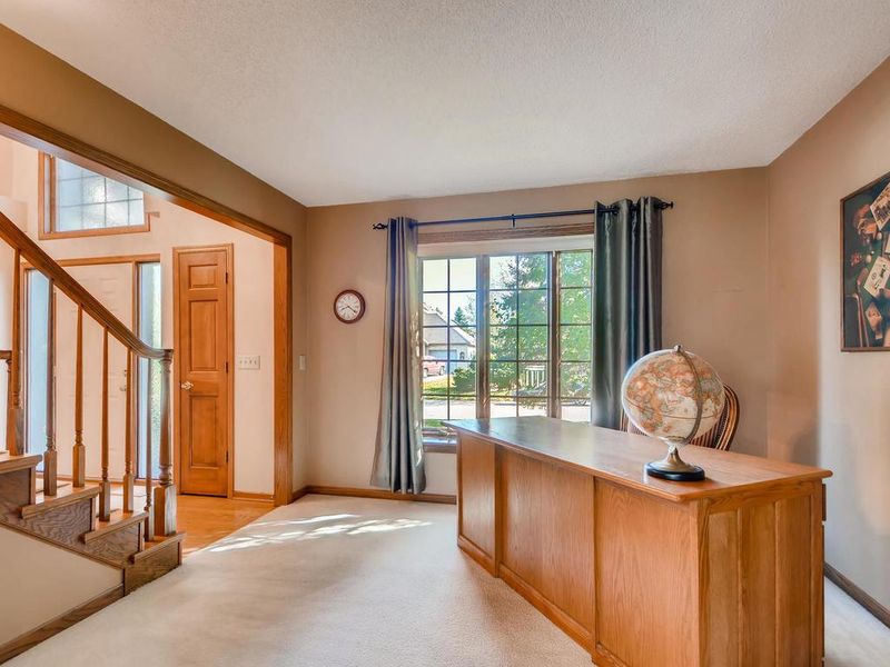 4673 Stoddart Ln, White Bear Twp, MN 55127