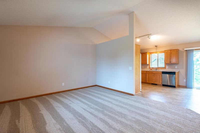 1617 Helen St, Buffalo, MN 55313