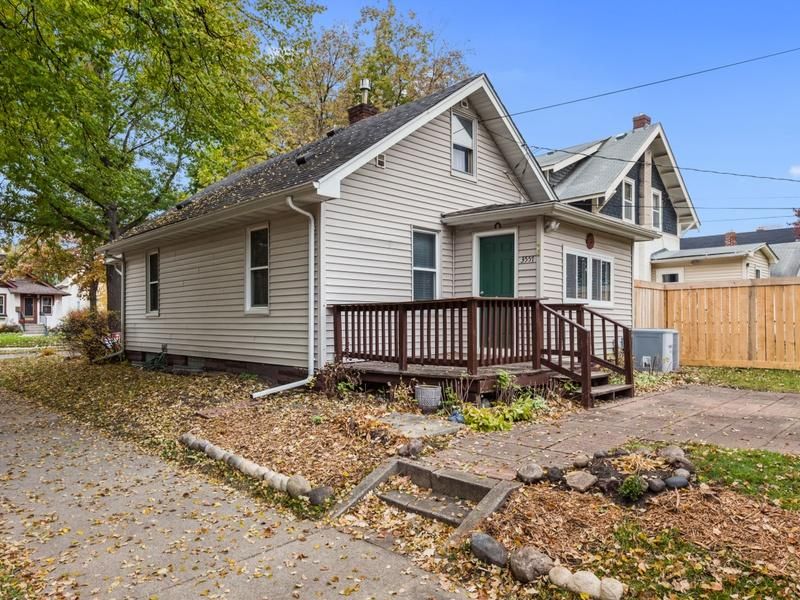 3557 35th Ave S, Minneapolis, MN 55406