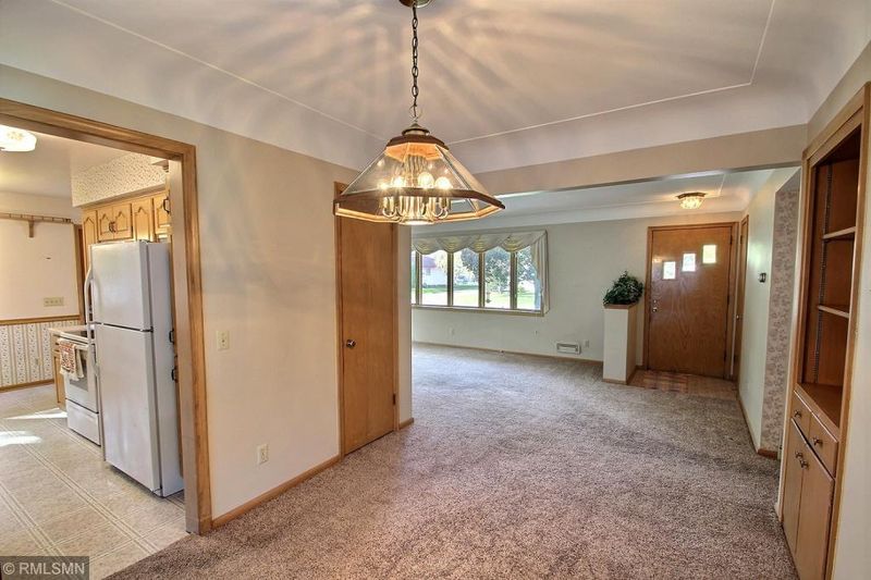7218 Indiana Ave N, Brooklyn Center, MN 55429