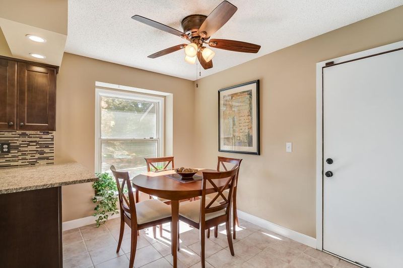 5985 133rd Street Ct W, Apple Valley, MN 55124