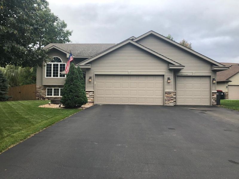 5672 157th Ave NW, Ramsey, MN 55303