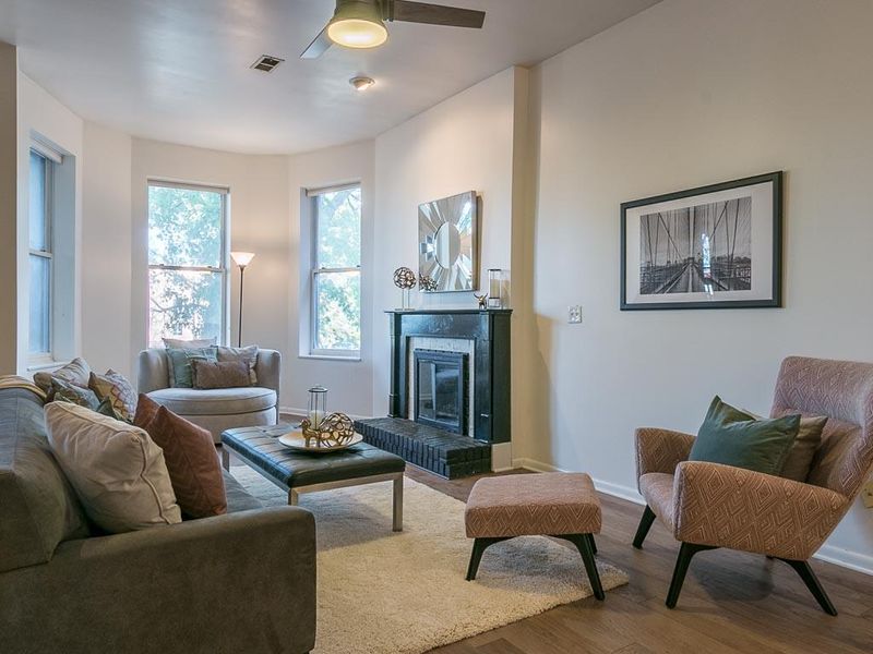 231 Arundel St #3, Saint Paul, MN 55102
