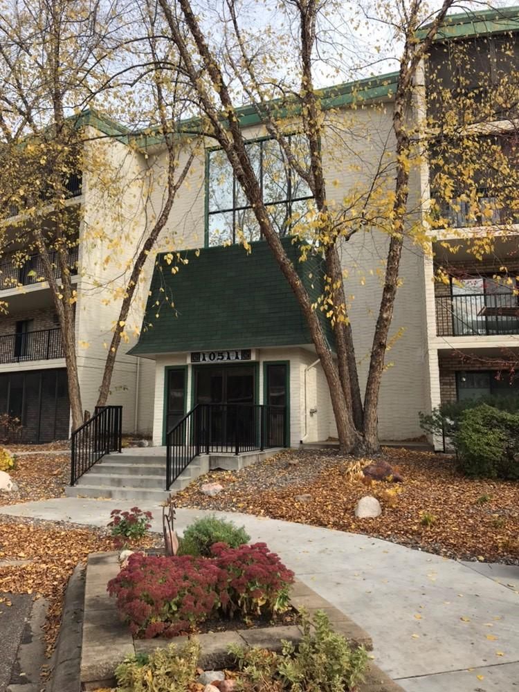 10511 Cedar Lake Rd #306, Minnetonka, MN 55305