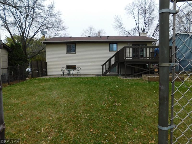 878 123rd Ln NW, Coon Rapids, MN 55448
