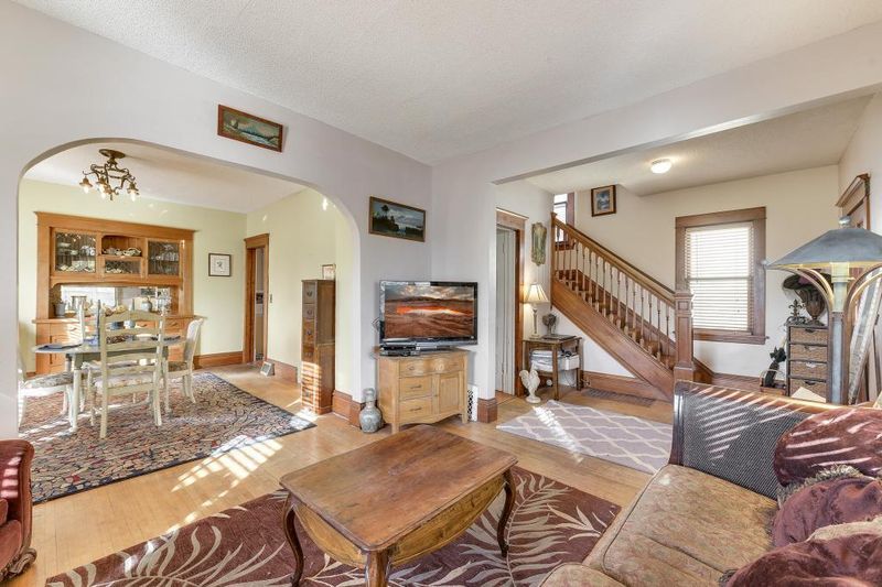 4352 14th Ave S, Minneapolis, MN 55407