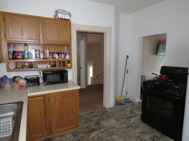 773 6th St E, Saint Paul, MN 55106
