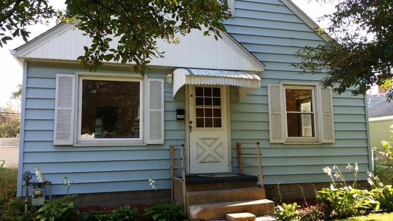 1636 Reaney Ave, Saint Paul, MN 55106