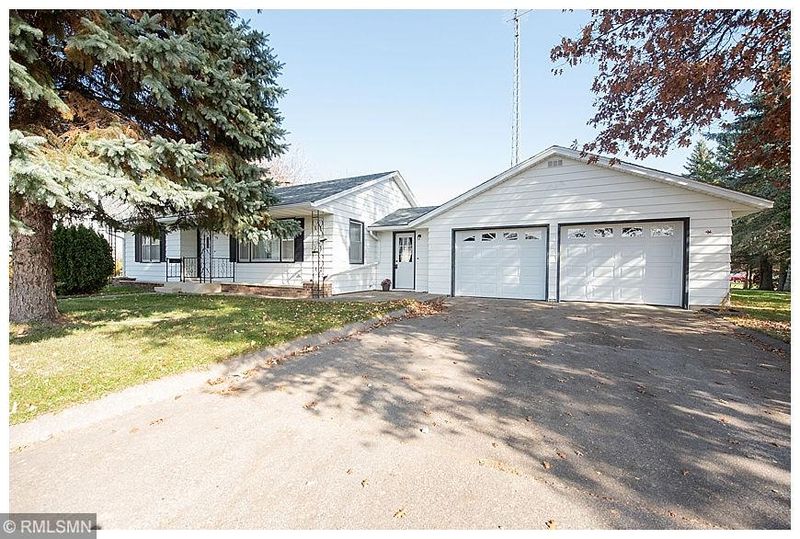 120 Edward St S, Pierz, MN 56364