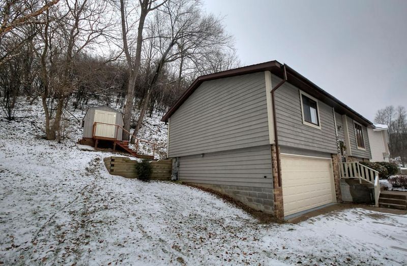 2243 Brooks Ave, Red Wing, MN 55066