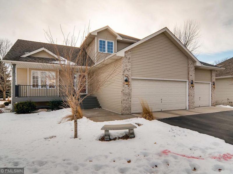 9403 White Oaks Ct, Champlin, MN 55316