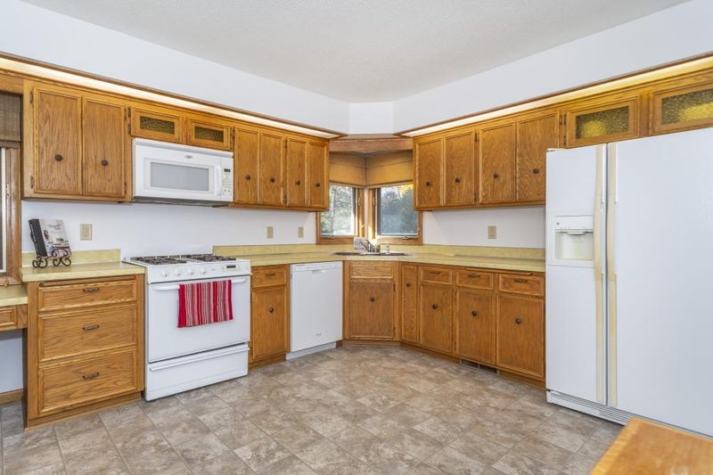 7197 Aberdeen Curve, Woodbury, MN 55125