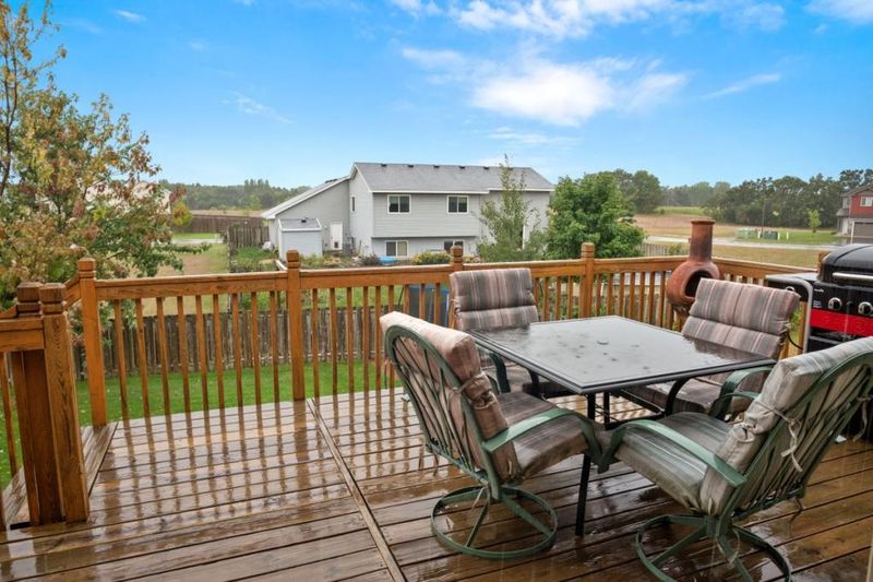 1113 S Passage SW, Isanti, MN 55040