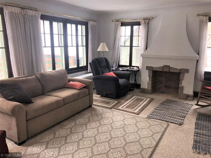 2640 19th Ave E, North Saint Paul, MN 55109