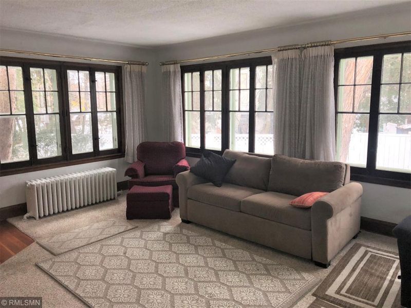 2640 19th Ave E, North Saint Paul, MN 55109