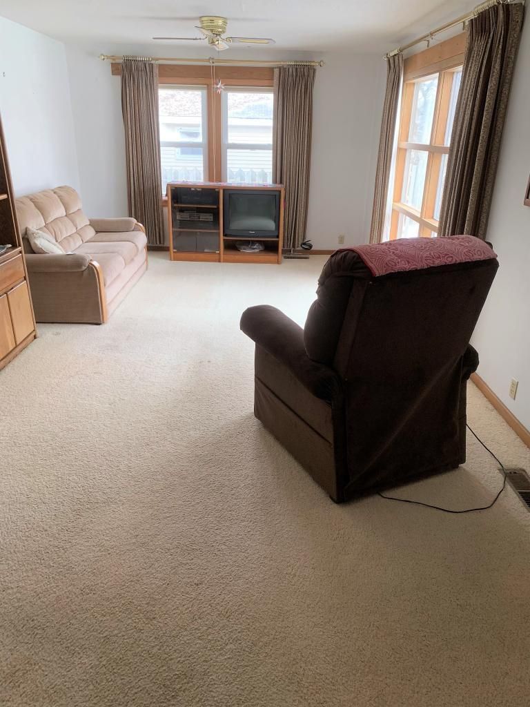 1412 Monongalia Ave SW, Willmar, MN 56201