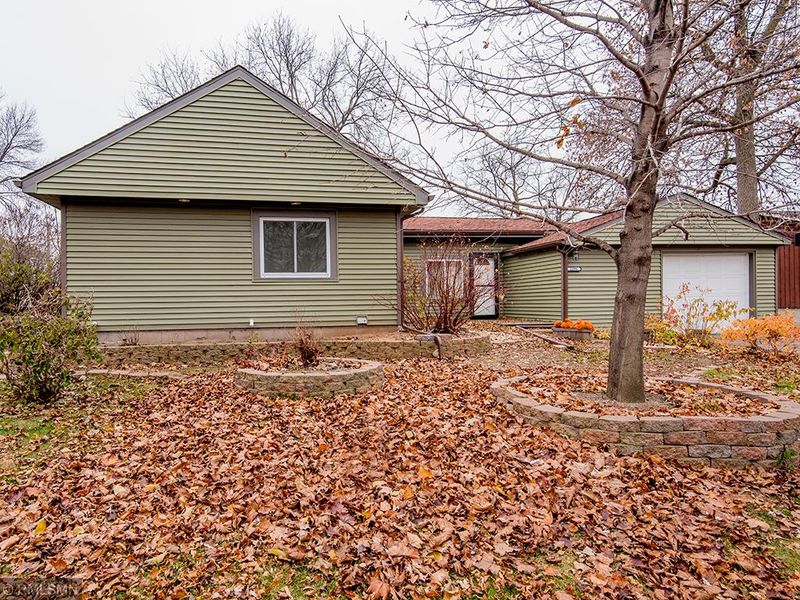 2296 12th Ave E, North Saint Paul, MN 55109