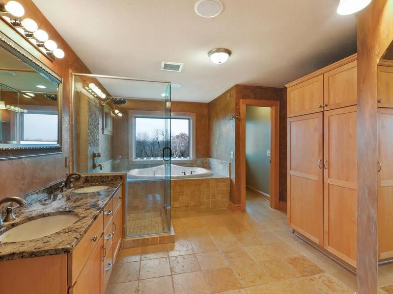 22800 Imperial Ave N, Forest Lake, MN 55025