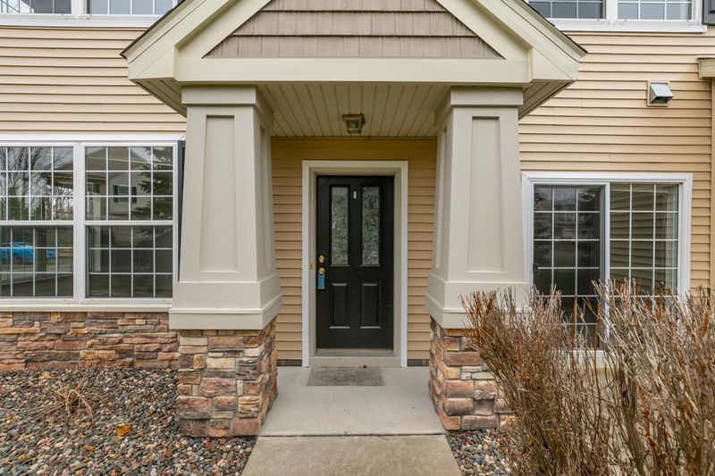 12185 Vermillion St NE #E, Blaine, MN 55449