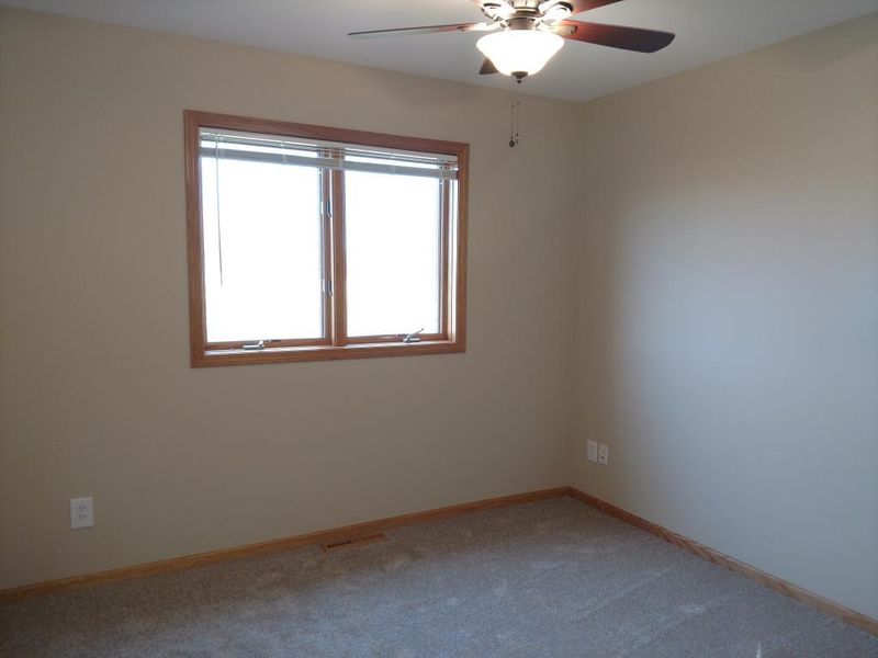2106 Blake Ave, Lester Prairie, MN 55354
