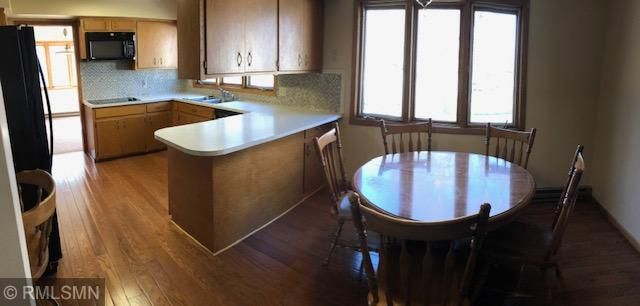 930 Pine St, Prescott, WI 54021