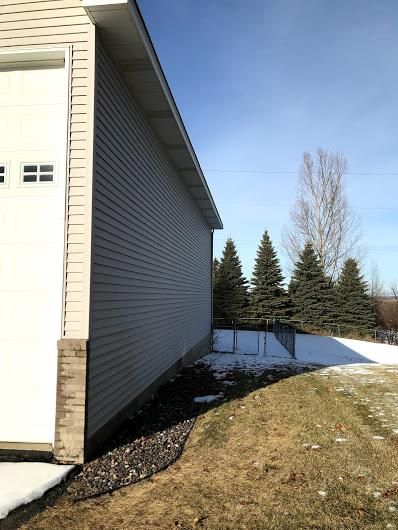 6090 Wildwood Way, Monticello, MN 55362