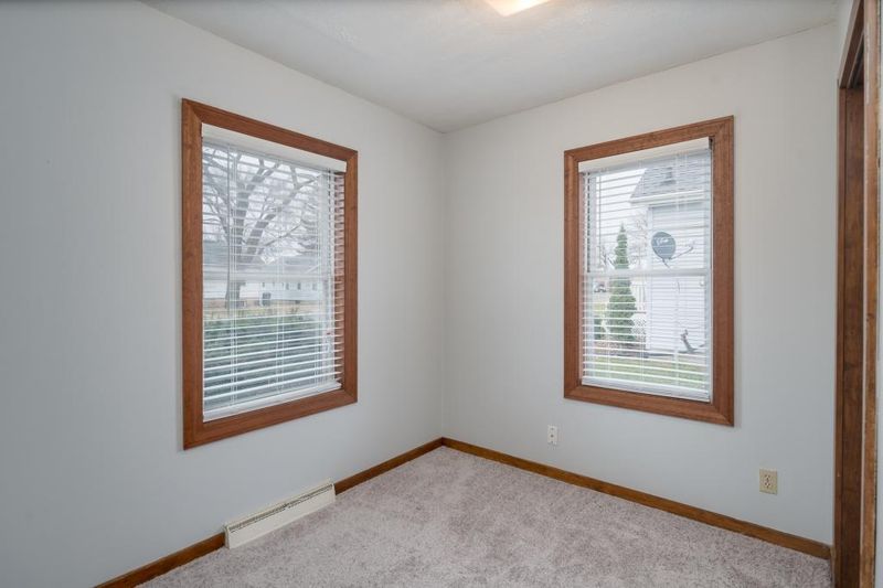 403 Belle Ave, Mankato, MN 56001