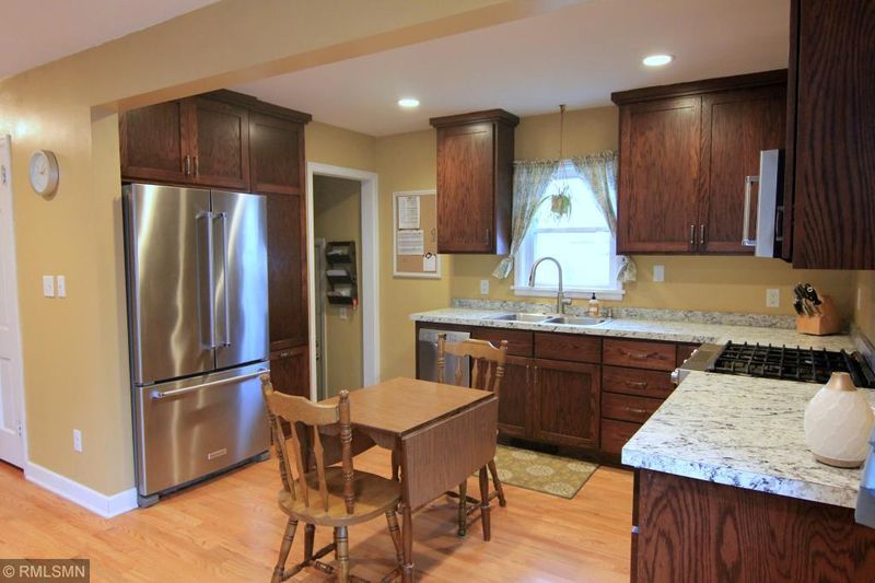 2060 Case Ave, Saint Paul, MN 55119