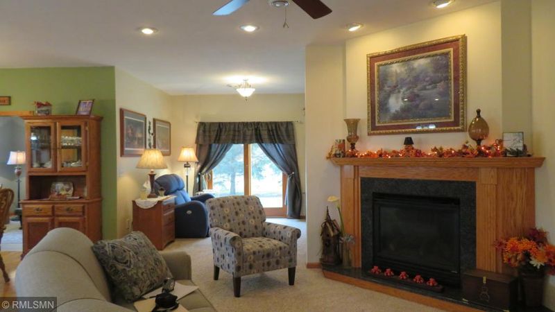 162 Cheval Dr, Sartell, MN 56377