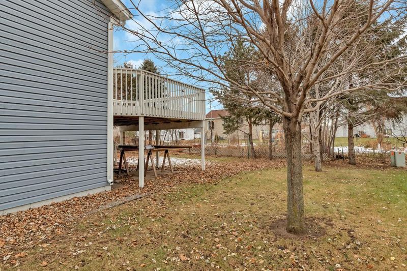 305 Hickory St E, Saint Joseph, MN 56374