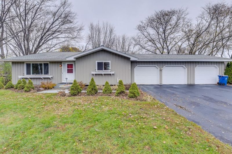 16800 24th Ave N, Plymouth, MN 55447