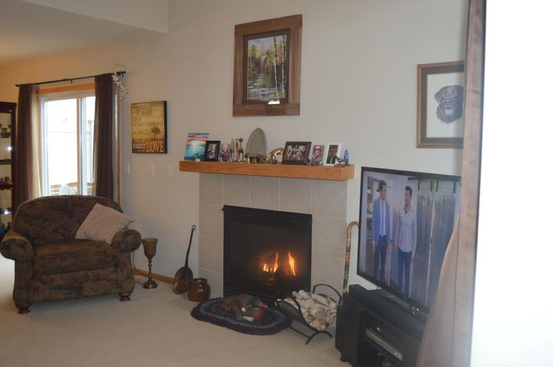 1101 Whisper St NW, New Prague, MN 56071
