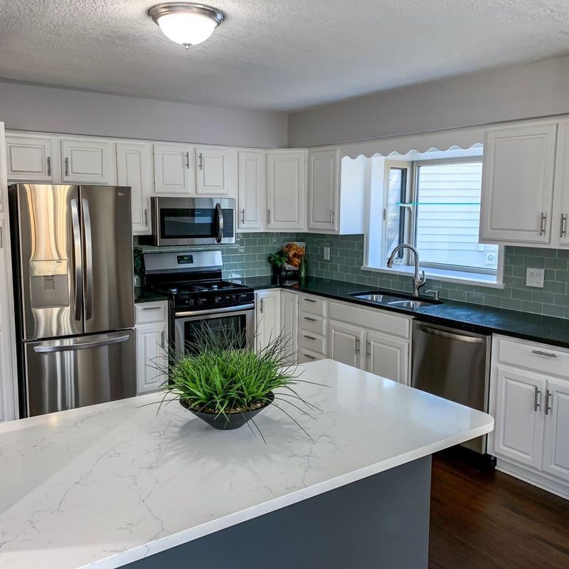 17270 Park Cir, Eden Prairie, MN 55346