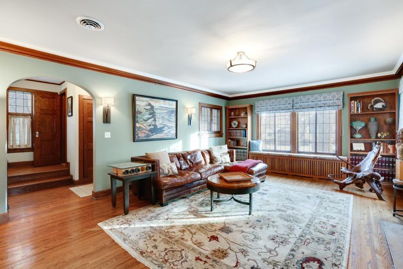 2416 Sheridan Ave S, Minneapolis, MN 55405
