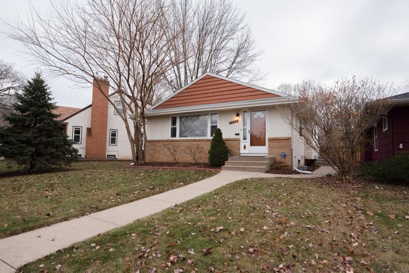 5333 Shoreview Ave, Minneapolis, MN 55417